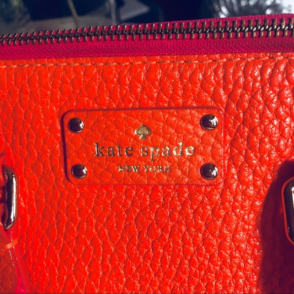 Kate Spade Cobble Hill Crossbody - Picture 5 of 7
